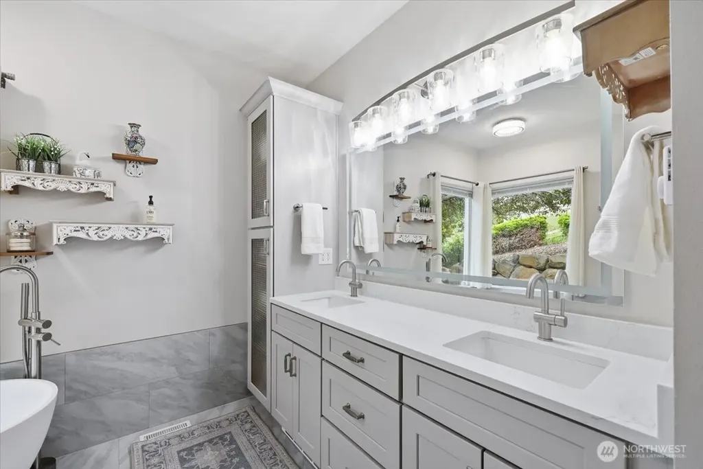 4913 S Bella Vista Drive Veradale WA 99037