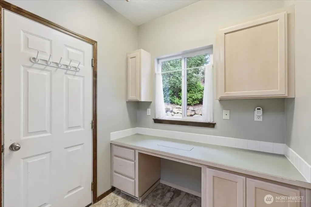 4913 S Bella Vista Drive Veradale WA 99037
