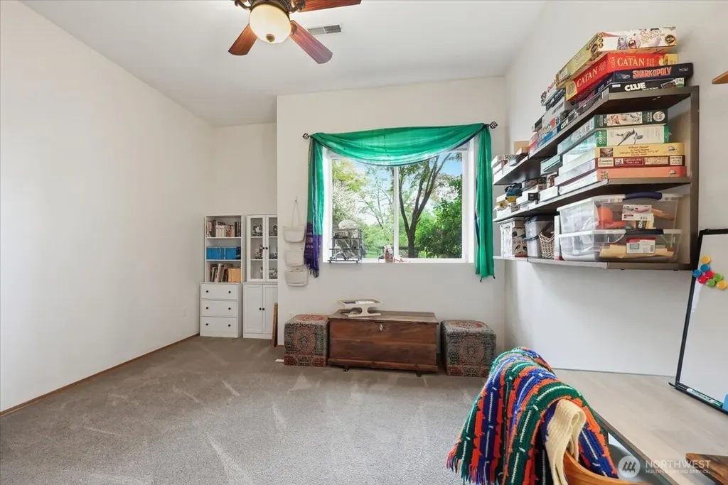 4913 S Bella Vista Drive Veradale WA 99037
