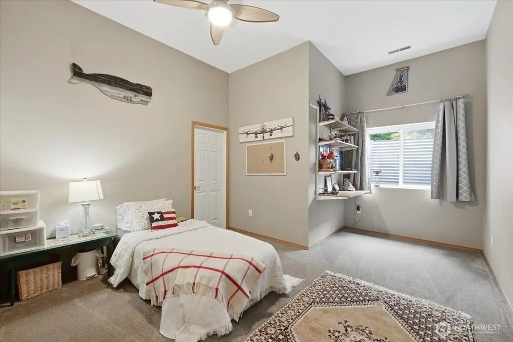 4913 S Bella Vista Drive Veradale WA 99037