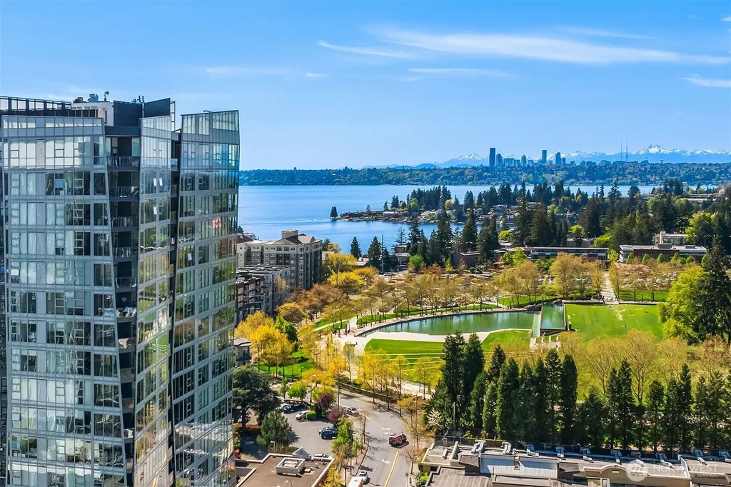 188 Bellevue Way NE Bellevue WA 98004