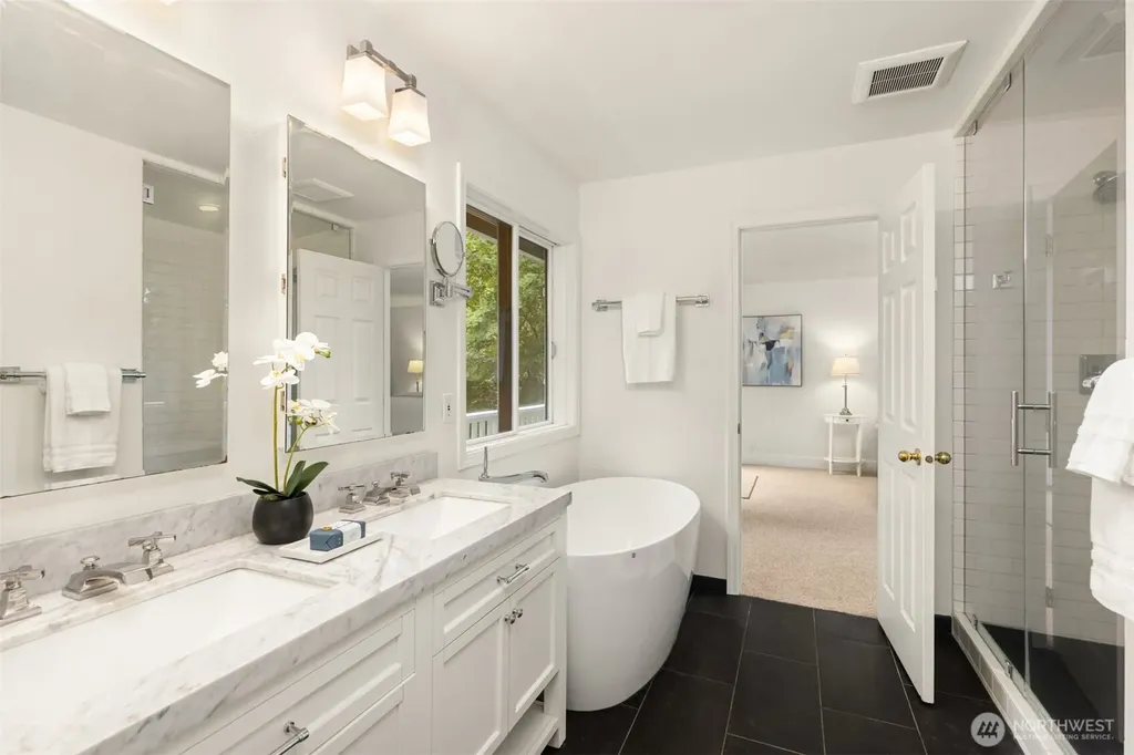 7045 NE Baker Hill Road Bainbridge Island WA 98110