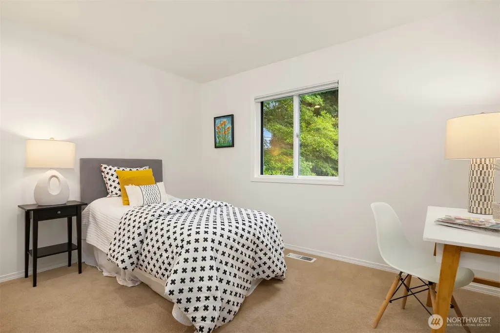 7045 NE Baker Hill Road Bainbridge Island WA 98110