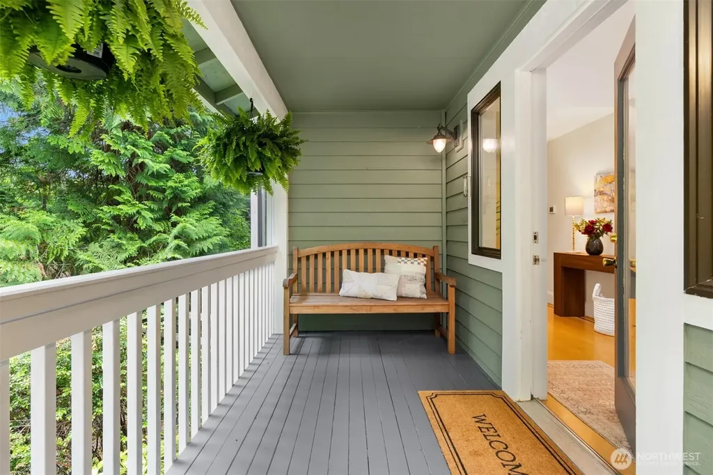 7045 NE Baker Hill Road Bainbridge Island WA 98110