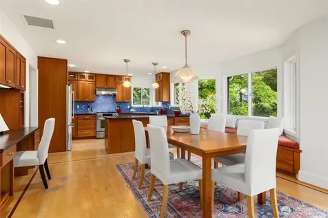 7045 NE Baker Hill Road Bainbridge Island WA 98110