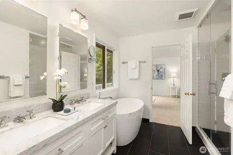 7045 NE Baker Hill Road Bainbridge Island WA 98110