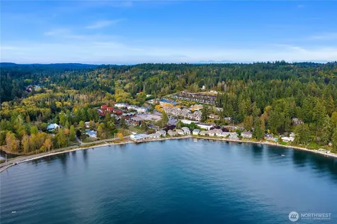 7045 NE Baker Hill Road Bainbridge Island WA 98110
