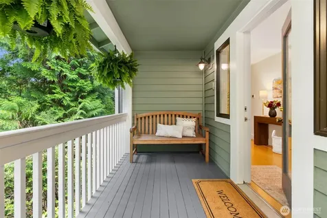 7045 NE Baker Hill Road Bainbridge Island WA 98110
