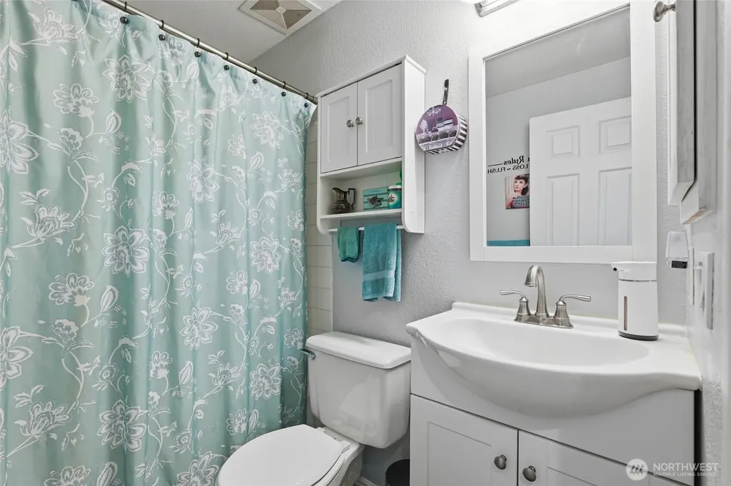 5549 Wallaby Court SE Lacey WA 98503