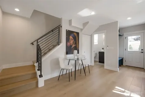 1605 SW Kenyon Street Seattle WA 98106