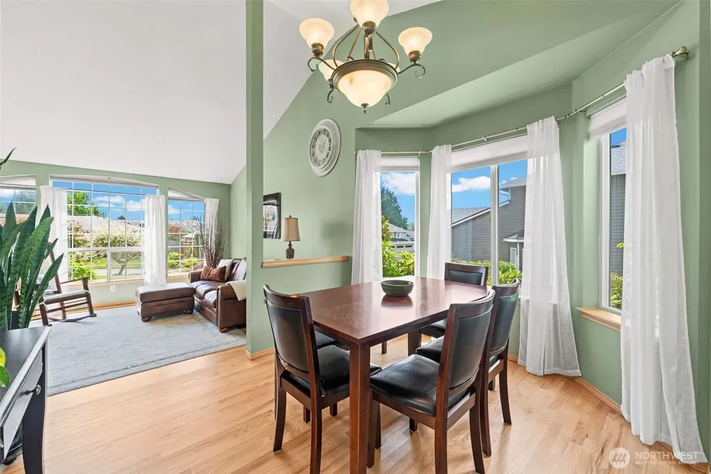 14034 SE 237th Place Kent WA 98042
