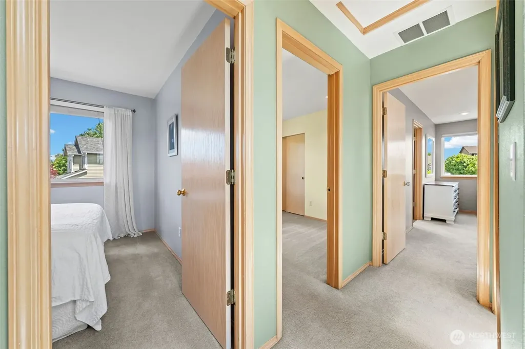 14034 SE 237th Place Kent WA 98042