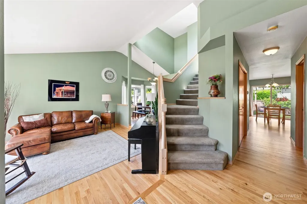 14034 SE 237th Place Kent WA 98042