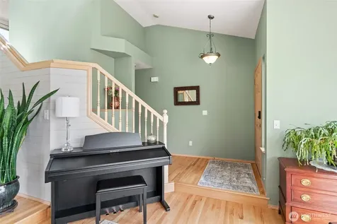 14034 SE 237th Place Kent WA 98042