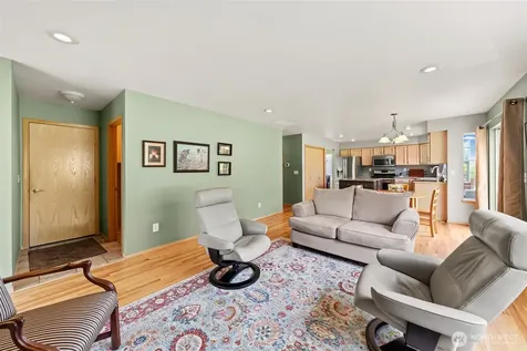 14034 SE 237th Place Kent WA 98042