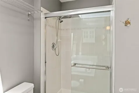 14034 SE 237th Place Kent WA 98042