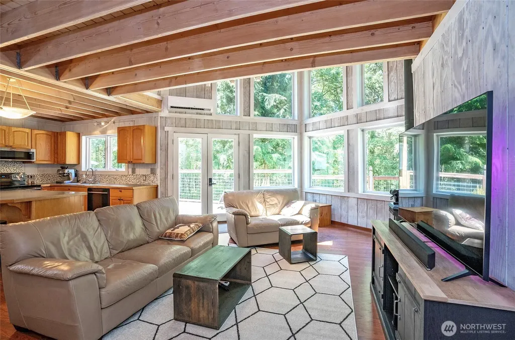 9393 Phillips Road SE Port Orchard WA 98367