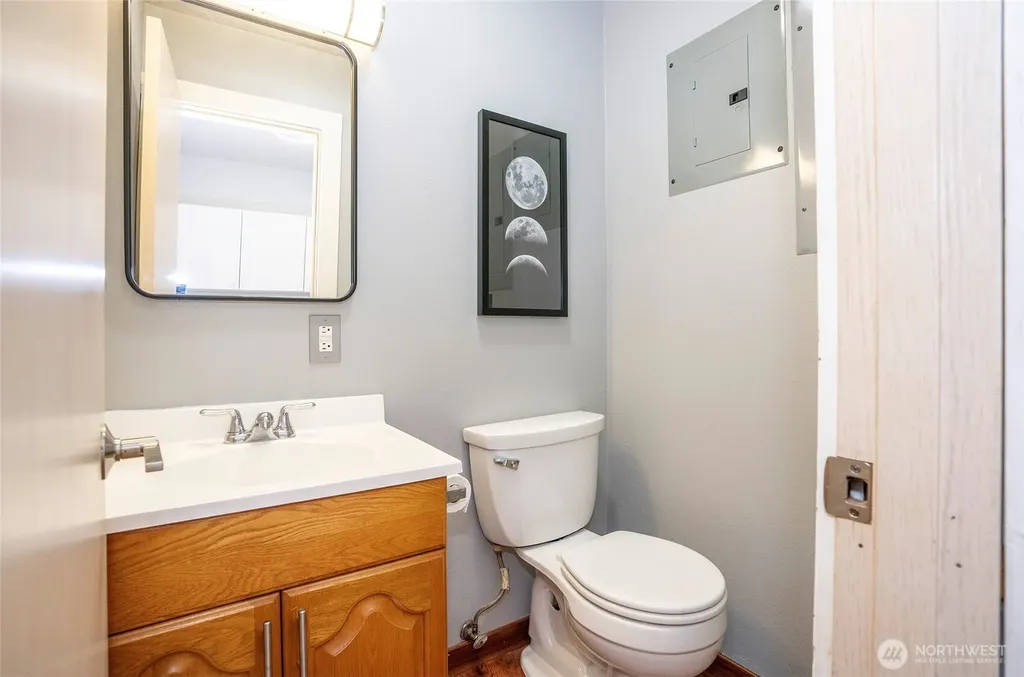 9393 Phillips Road SE Port Orchard WA 98367