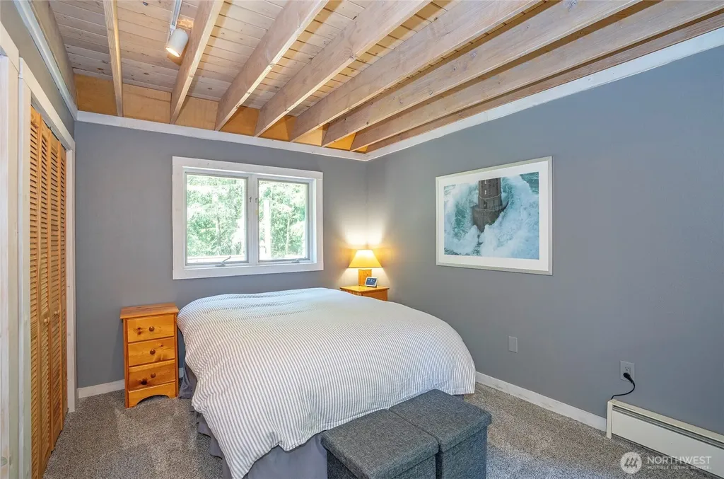 9393 Phillips Road SE Port Orchard WA 98367
