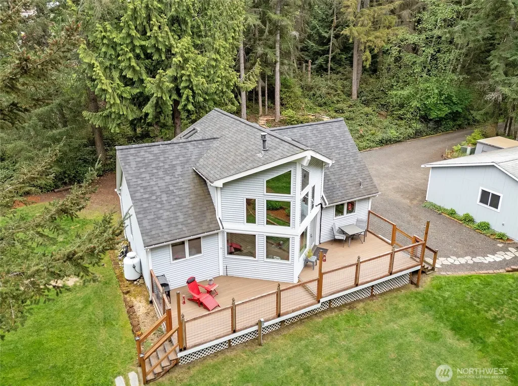 9393 Phillips Road SE Port Orchard WA 98367