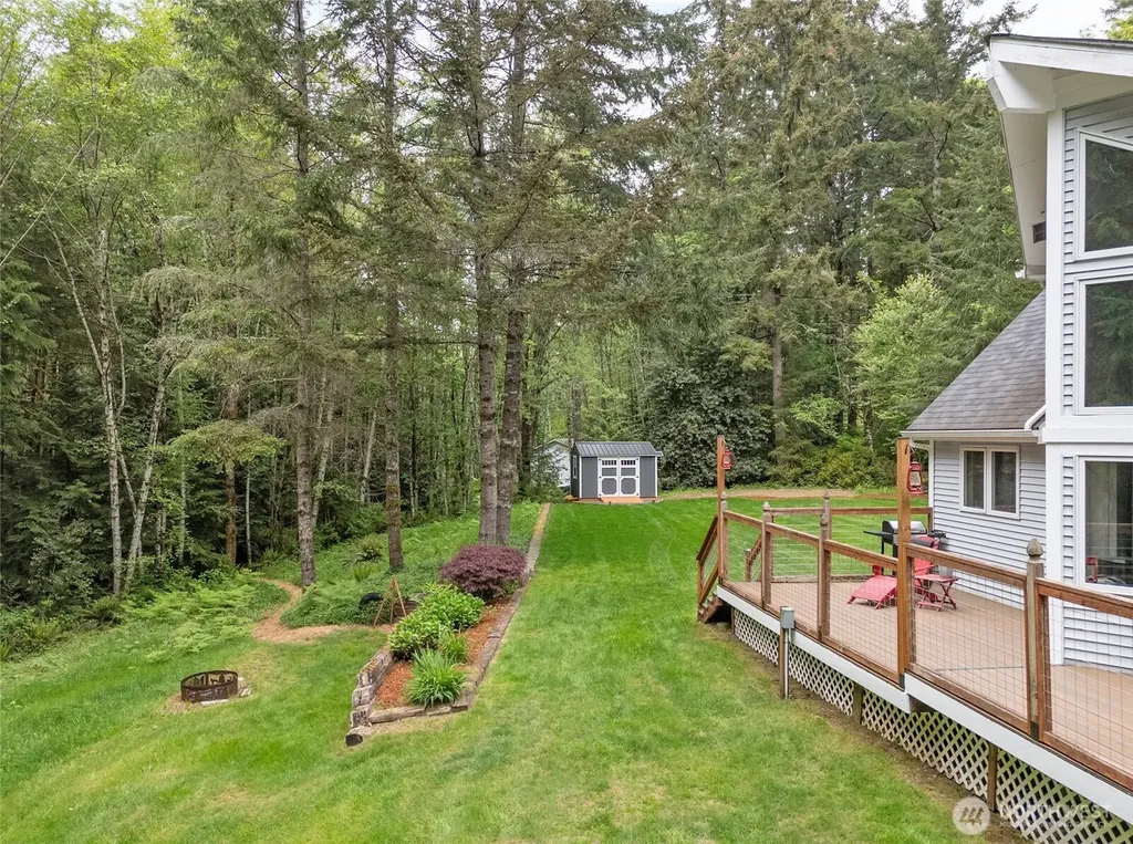 9393 Phillips Road SE Port Orchard WA 98367