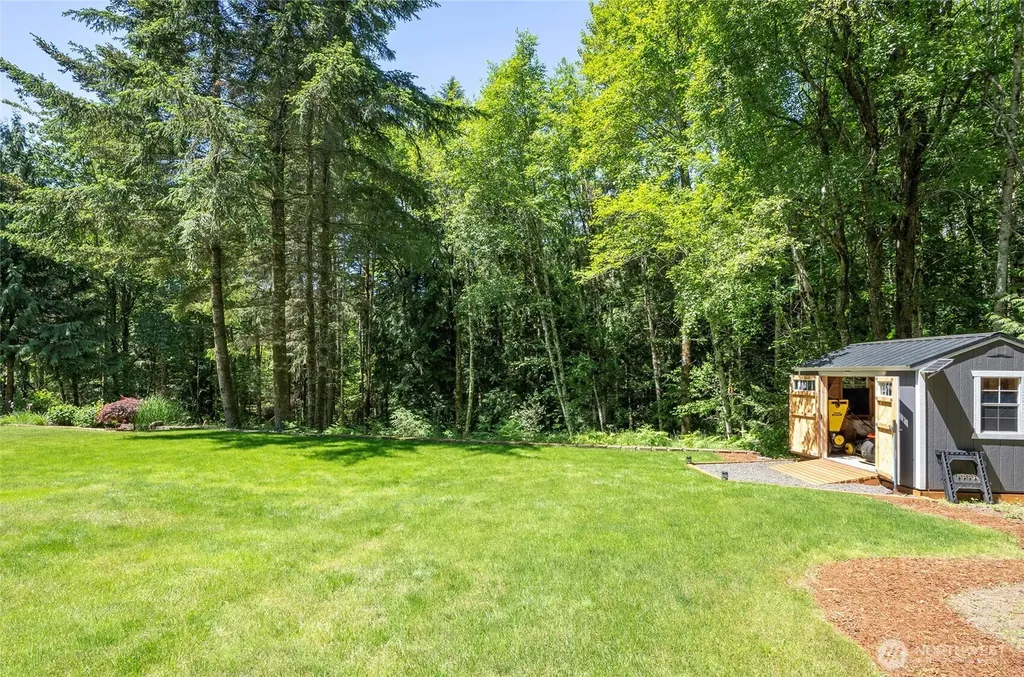 9393 Phillips Road SE Port Orchard WA 98367
