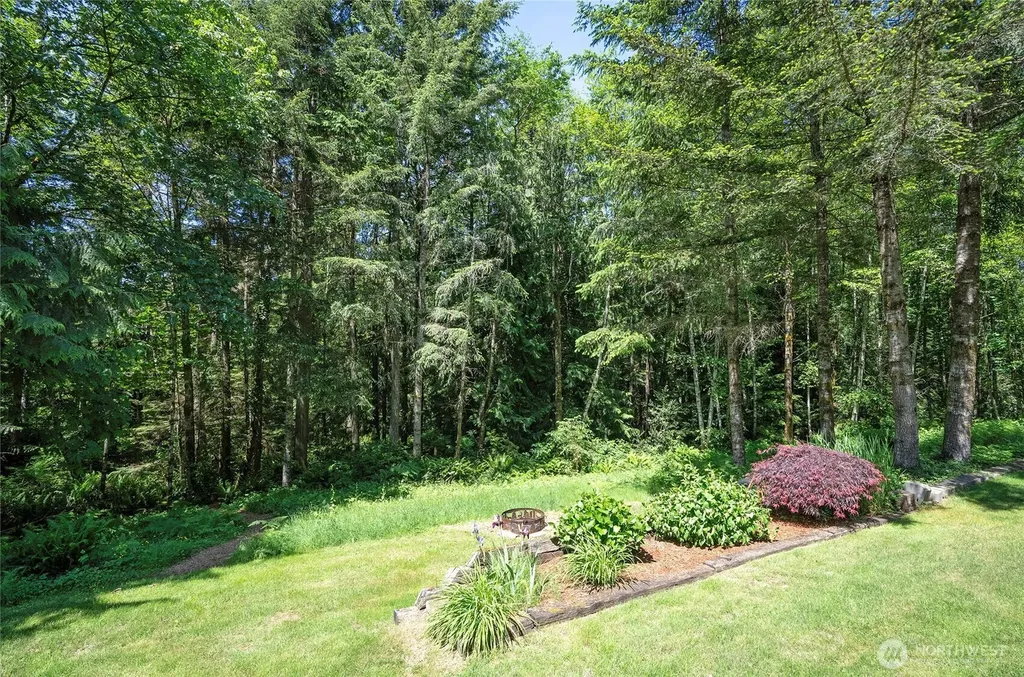 9393 Phillips Road SE Port Orchard WA 98367