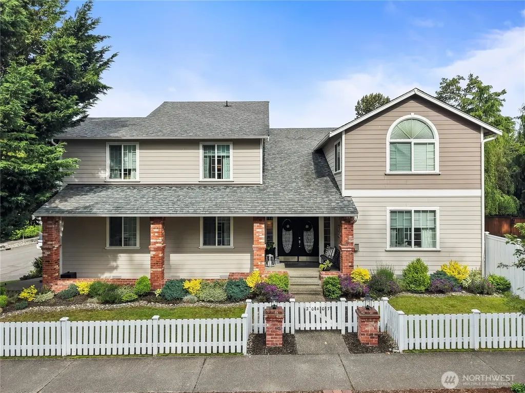 20407 SE 261st Place Covington WA 98042