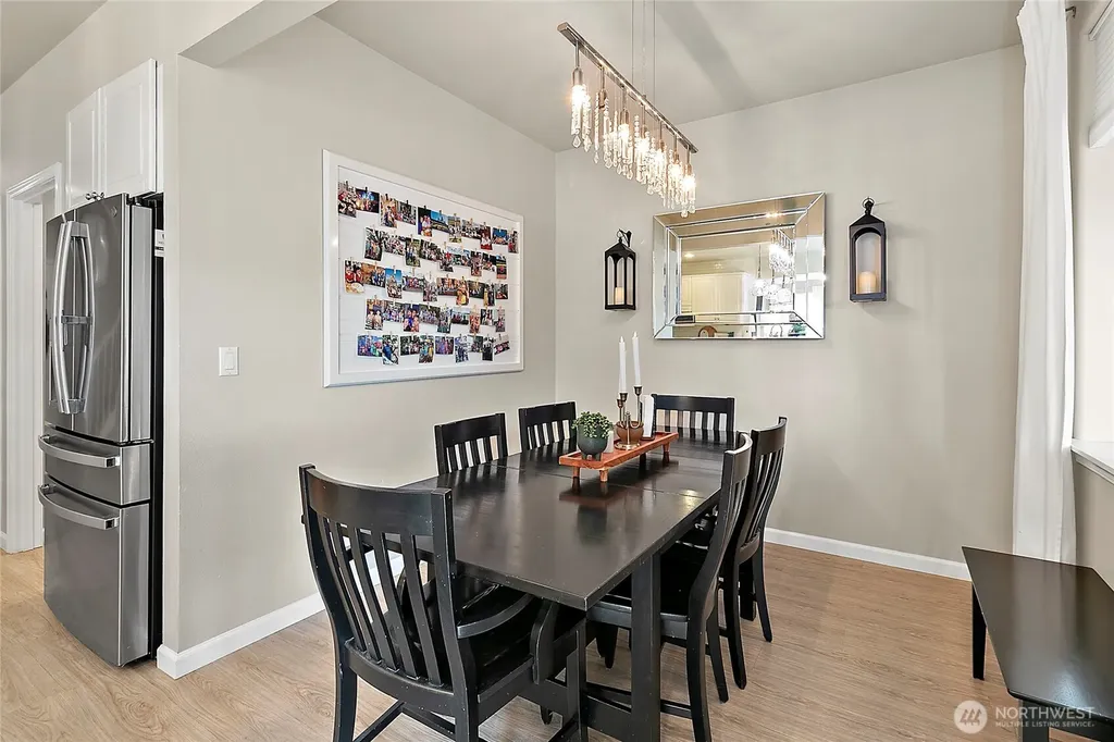 20407 SE 261st Place Covington WA 98042
