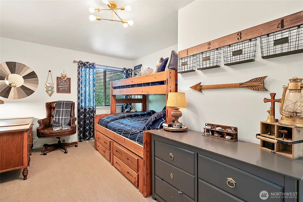 20407 SE 261st Place Covington WA 98042