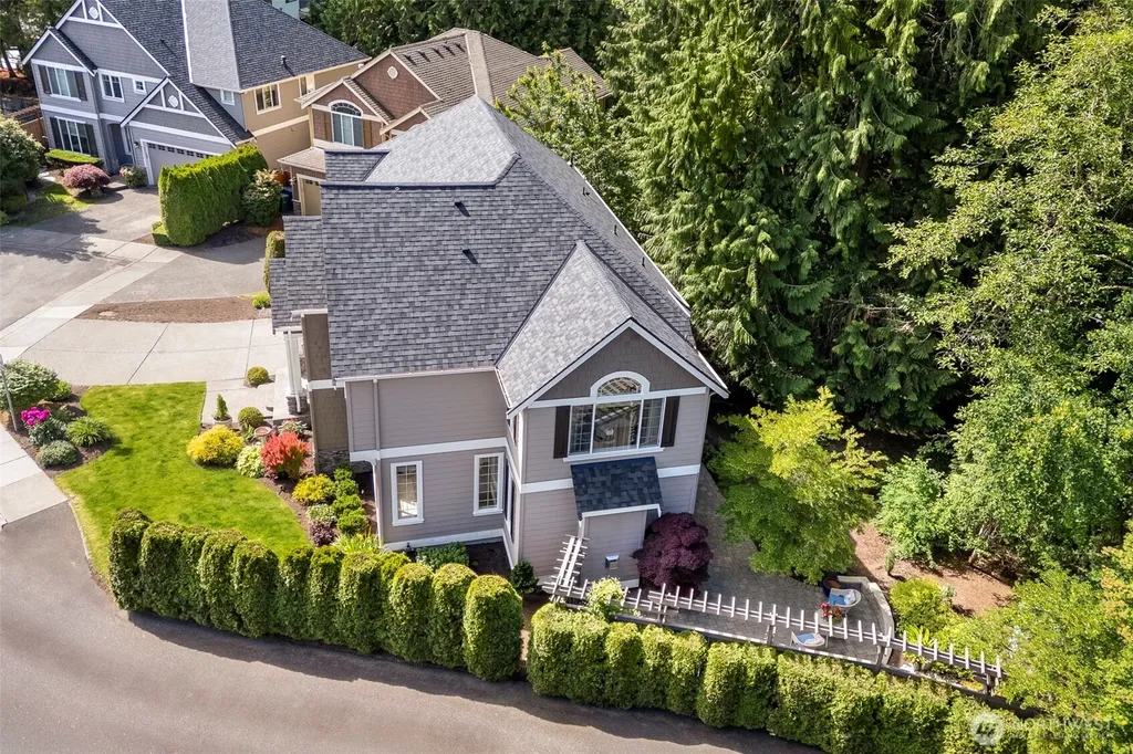 13563 NE 203rd Street Woodinville WA 98072
