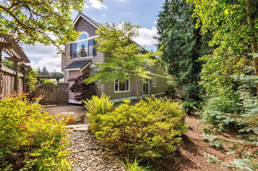 13563 NE 203rd Street Woodinville WA 98072