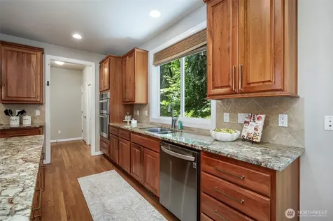 13563 NE 203rd Street Woodinville WA 98072