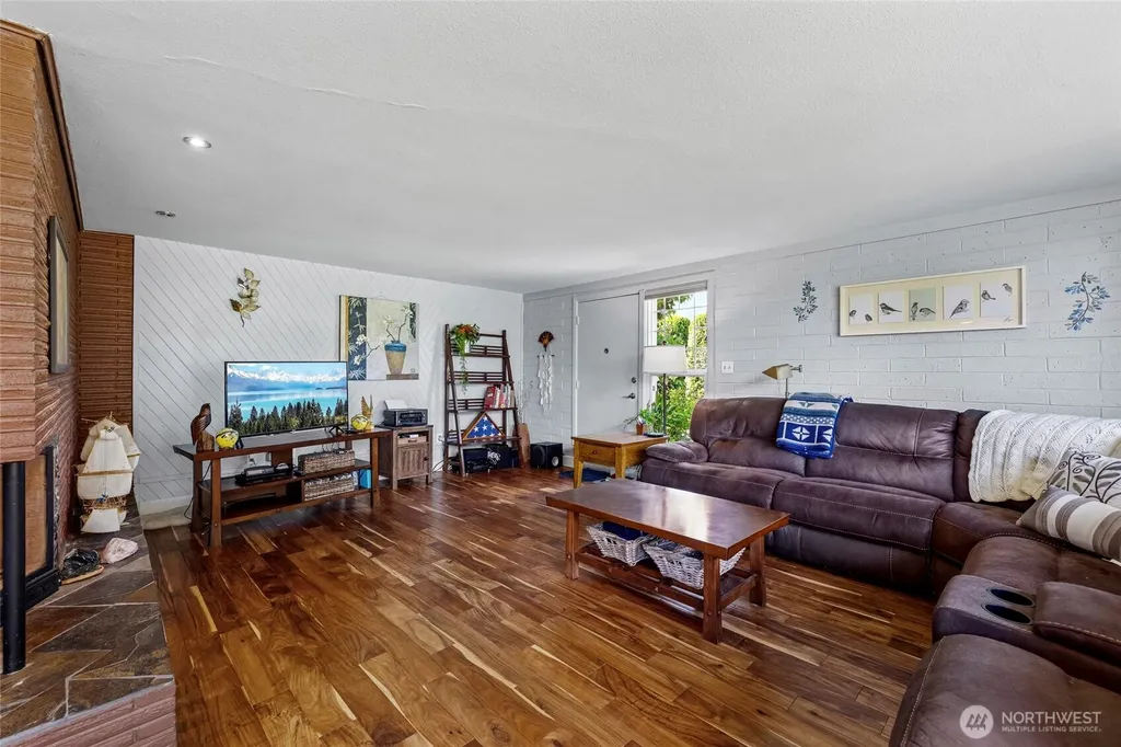 1903 S Wall Street Mount Vernon WA 98273