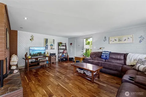 1903 S Wall Street Mount Vernon WA 98273