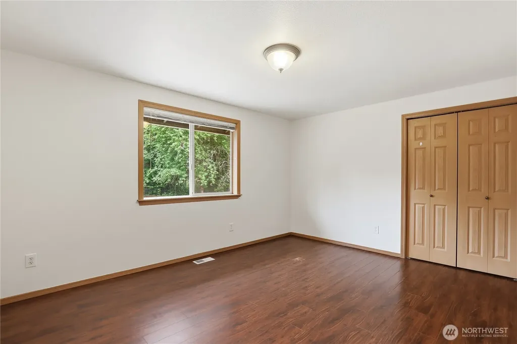13315 104th Avenue Ct E Puyallup WA 98374
