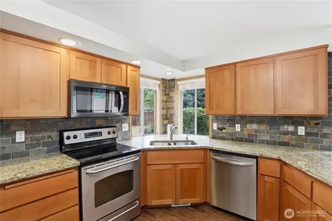 13315 104th Avenue Ct E Puyallup WA 98374