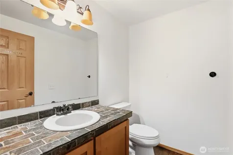 13315 104th Avenue Ct E Puyallup WA 98374