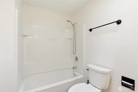 13315 104th Avenue Ct E Puyallup WA 98374