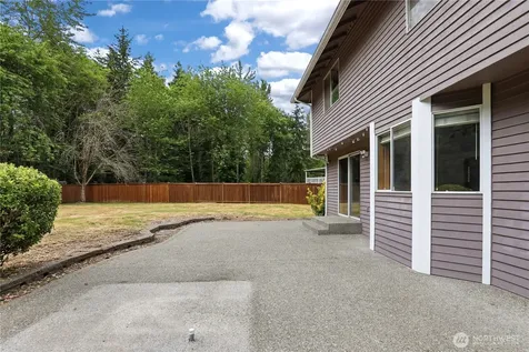 13315 104th Avenue Ct E Puyallup WA 98374