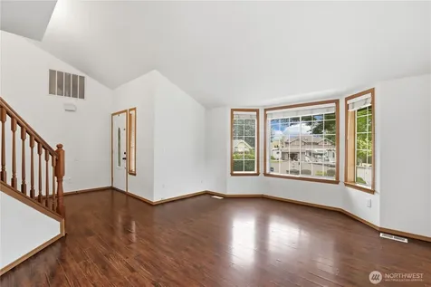 13315 104th Avenue Ct E Puyallup WA 98374