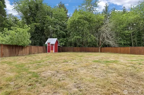 13315 104th Avenue Ct E Puyallup WA 98374