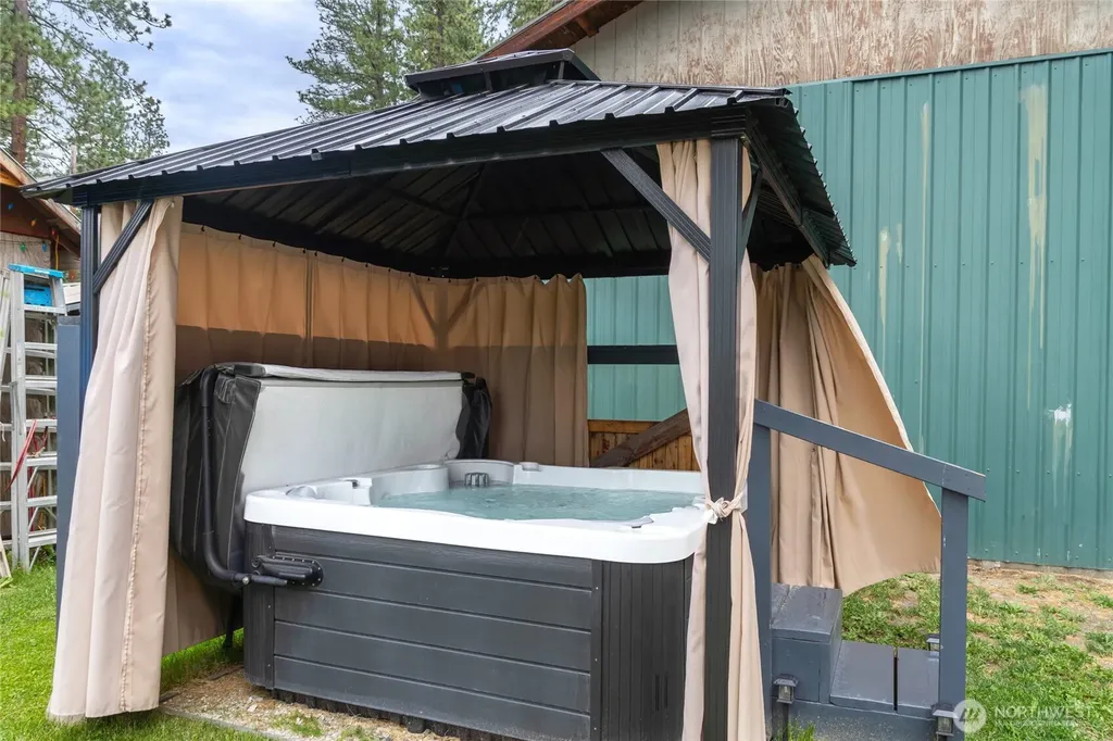 21603 Camp 12 Road Leavenworth WA 98826