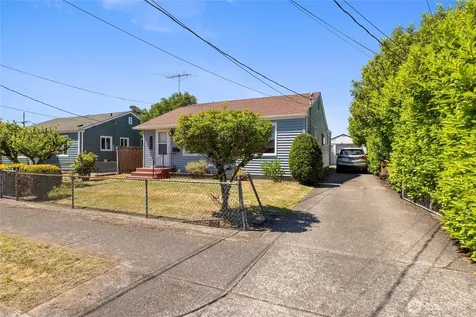 7224 S Warner Street Tacoma WA 98409