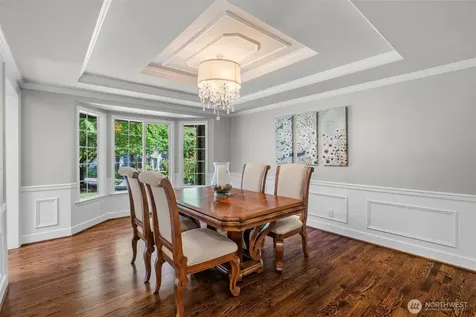 22201 NE 28th Place Sammamish WA 98074