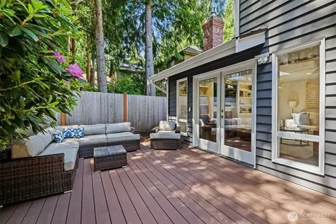 22201 NE 28th Place Sammamish WA 98074