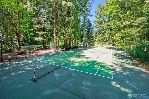 22201 NE 28th Place Sammamish WA 98074