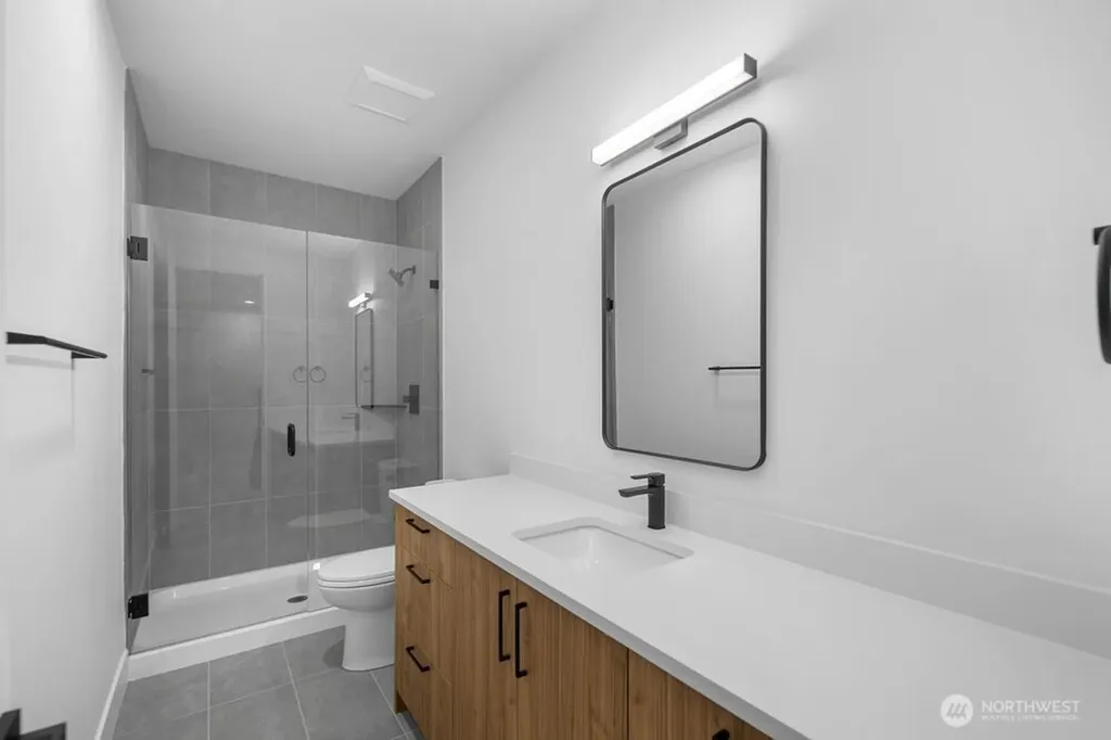 962 7th Ave NW (Homesite #4) Issaquah WA 98027