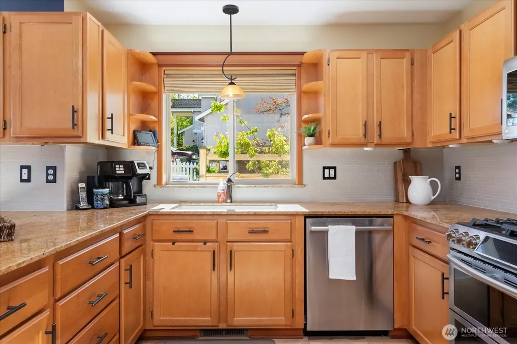 1355 Sealawn Boulevard Freeland WA 98249