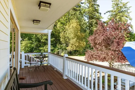 1355 Sealawn Boulevard Freeland WA 98249